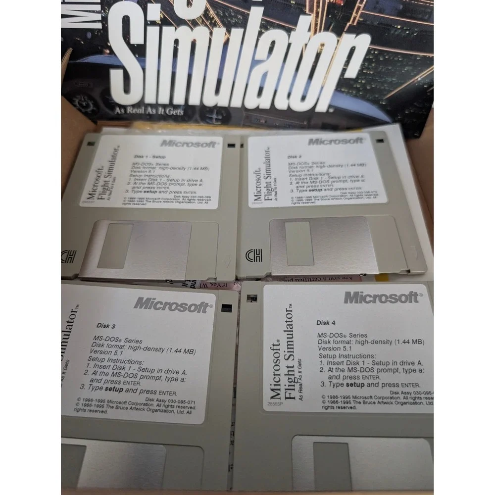 Microsoft Flight Simulator MS-DOS Version 5.1 PC 1995 3.5 Floppy Big Box Good